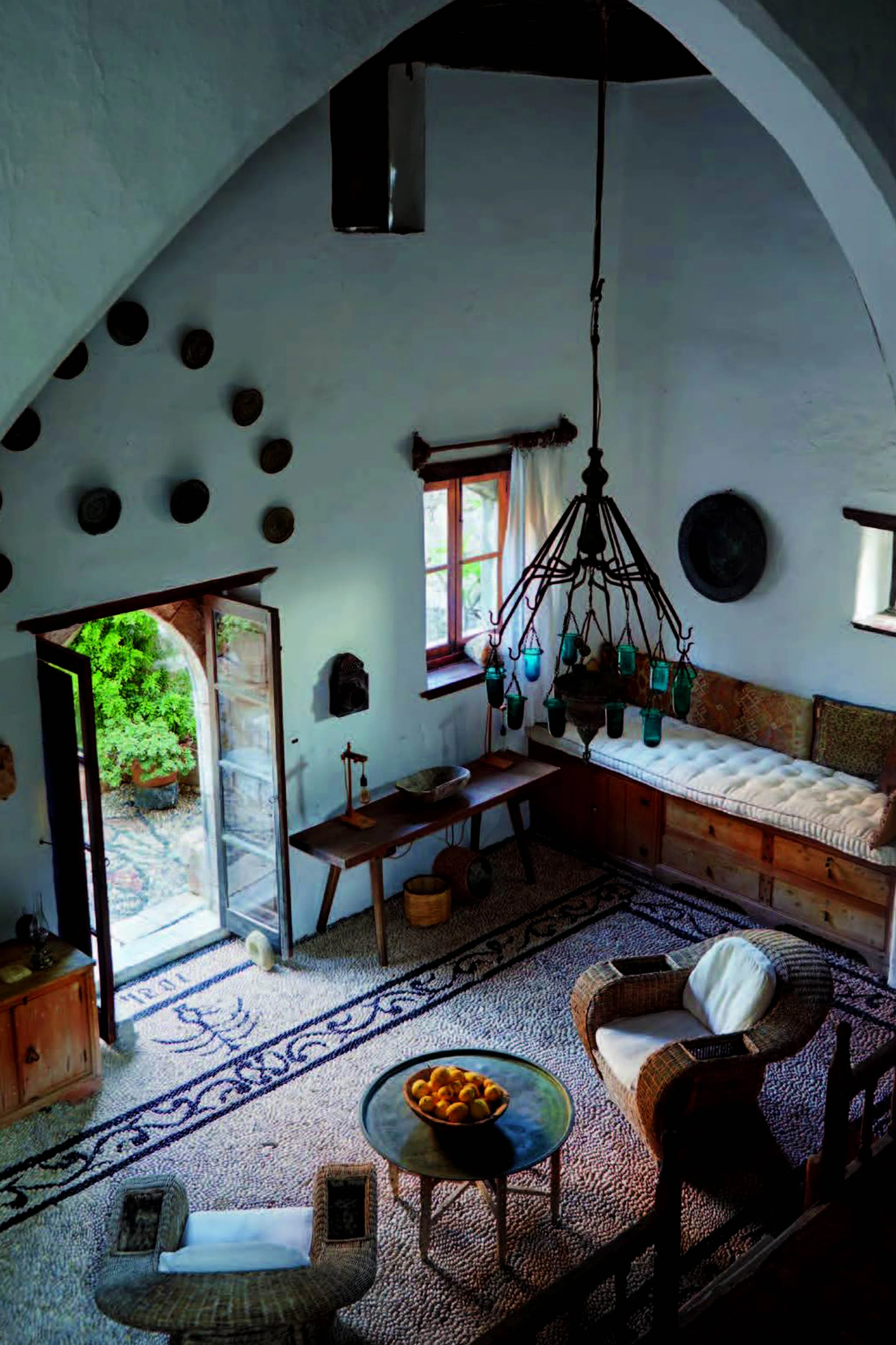 Haute Bohemians: Greece - Image 4